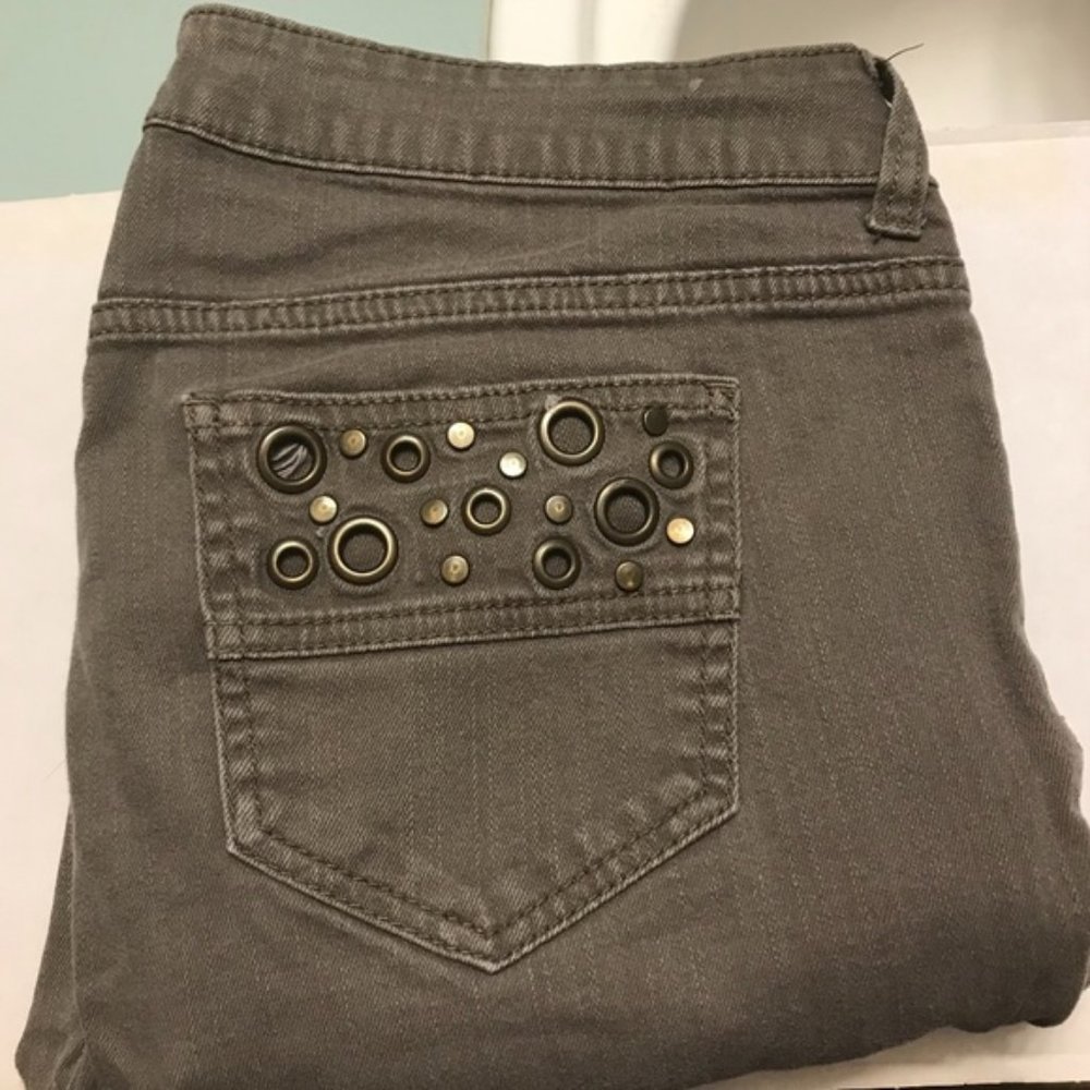 Olive Green / Greyish Jeans